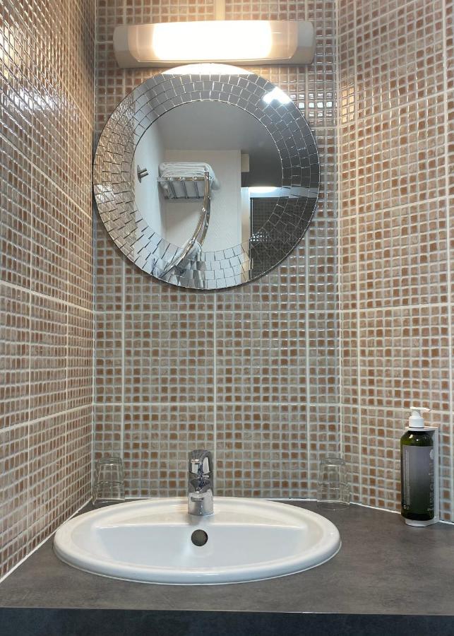 Contact Hotel Le Sud Montpellier Aeroport Parc Expo Arena Mauguio Bagian luar foto