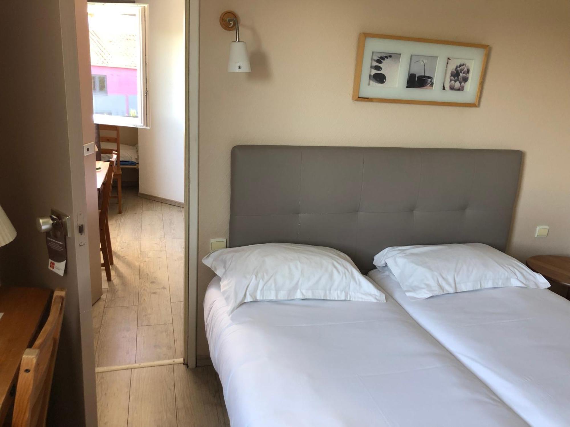 Contact Hotel Le Sud Montpellier Aeroport Parc Expo Arena Mauguio Bagian luar foto